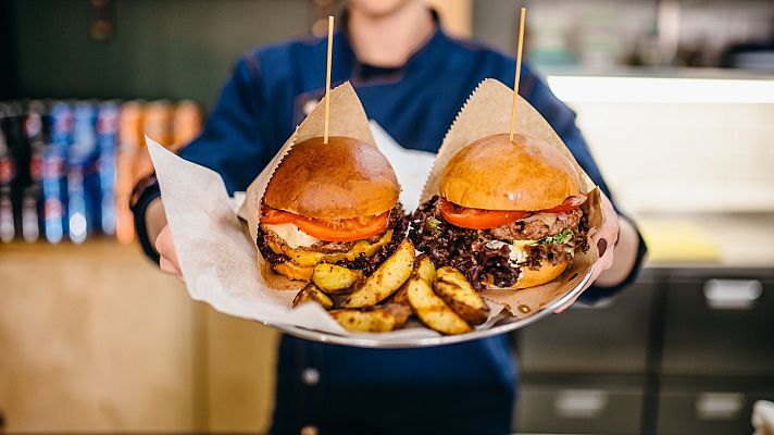 Mejor contigo - ¿Qué hace que algunos alimentos nos generen sensación de adicción?