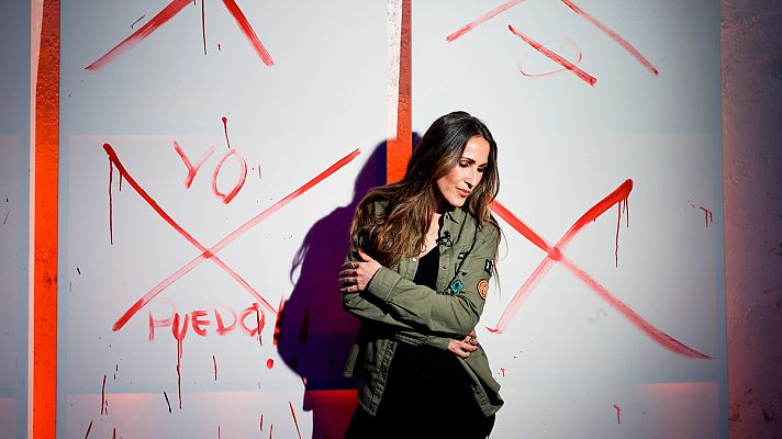 Telediario 1 - Malú regresa con 'Mil batallas', su nuevo disco