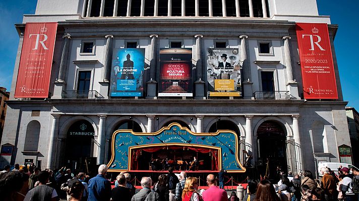 Telediario 2 - Futuro y talento en el Día Mundial de la Ópera: "Tienes que salir fuera a buscarte la vida"