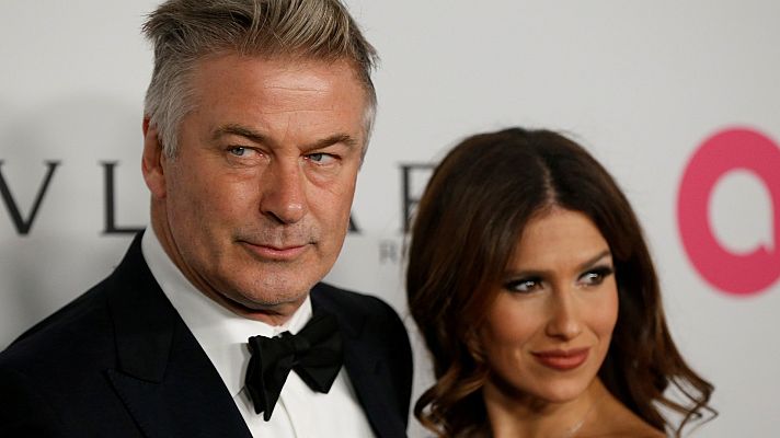 Mejor contigo - Hilaria Baldwin sale en apoyo de su marido Alec tras el incidente del disparo en el rodaje