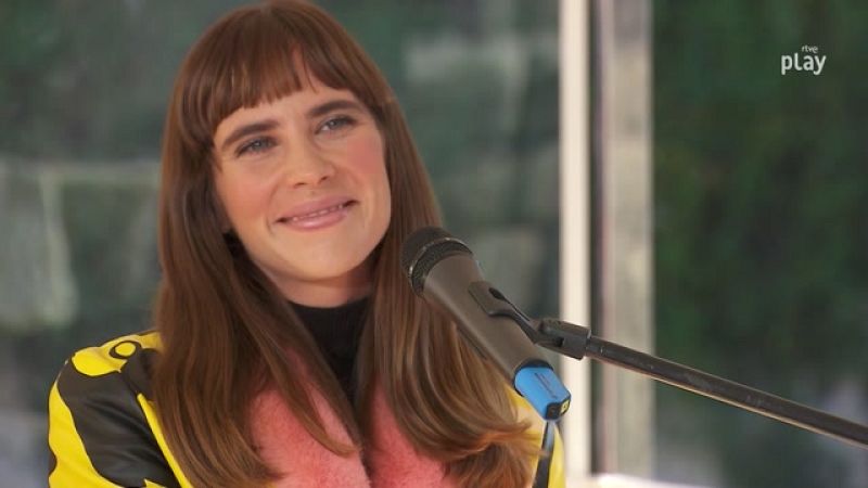 Brisa Fenoy interpreta 'Bonita'