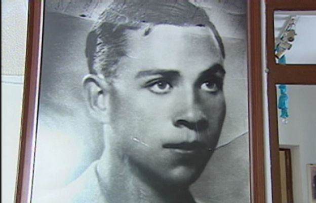  - Restaurar la memoria del poeta