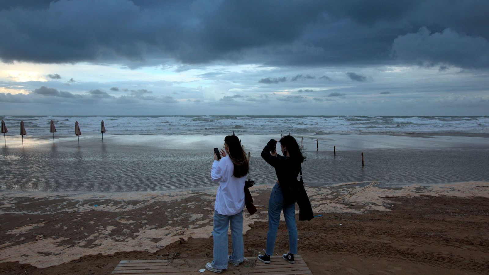 Lluvias generalizas en la Península con descenso de temperaturas