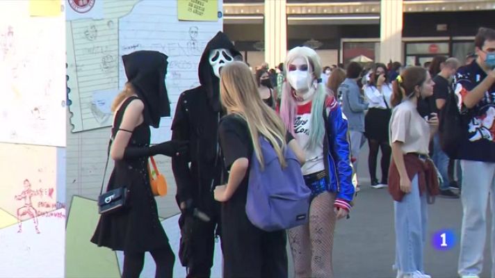 L'Informatiu - L'esperit 'anime' envaeix la Fira de Barcelona