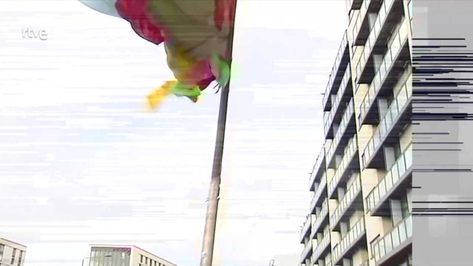 Ciclistas se manifiestan en la COP26 para defender las renovables - Telediario 2 | Ver