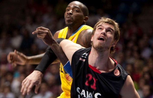 Baloncesto en RTVE - Victoria del Baskonia y Barça