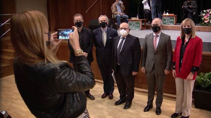 Universo UNED - El futuro de la Universidad a debate