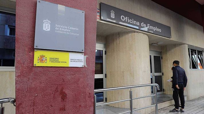 Telediario 1 - El número de parados cae en octubre