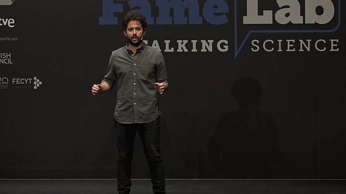 FECYT - Carlos Peris y su monólogo sobre los tumores