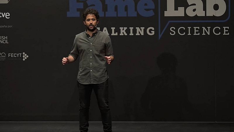 Semifinal FameLab 2021 - Carlos Peris y su monólogo sobre los tumores