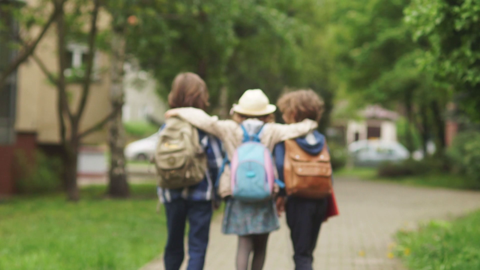 ¡Trata bien a los demás! - #SayHi | Ver