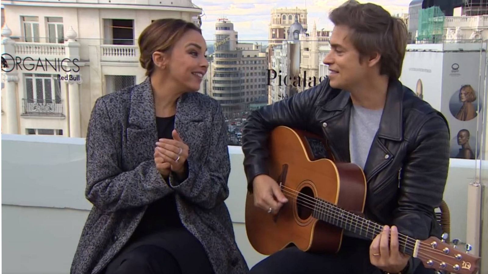 Chenoa y Carlos Baute cantan al desamor en su primer tema conjunto, 'El Chisme'