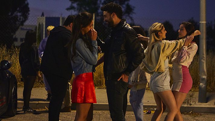  - El secreto que esconde Lucía sale a la luz