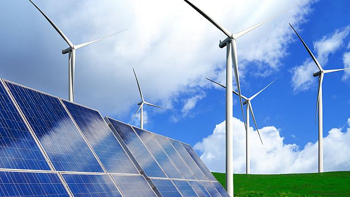 Telediario 2 - España alcanzó el récord de producción de energía renovable en 2020