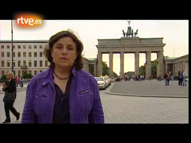 En portada - Tras la huella del muro. Puerta de Branderburgo