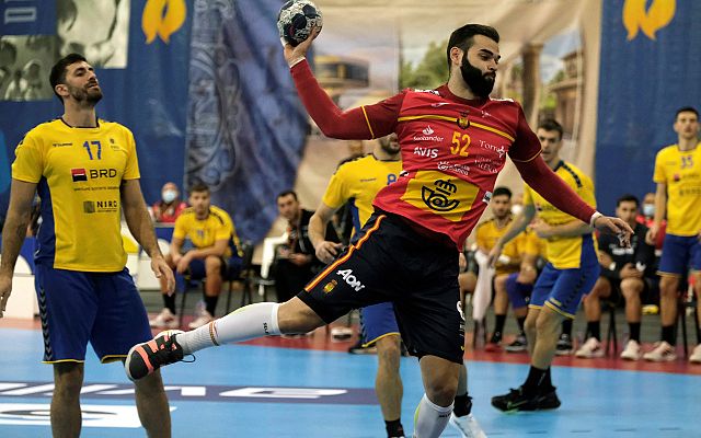 Telediario Matinal - Unos Hispanos renovados abren su nueva etapa con triunfo ante Rumanía