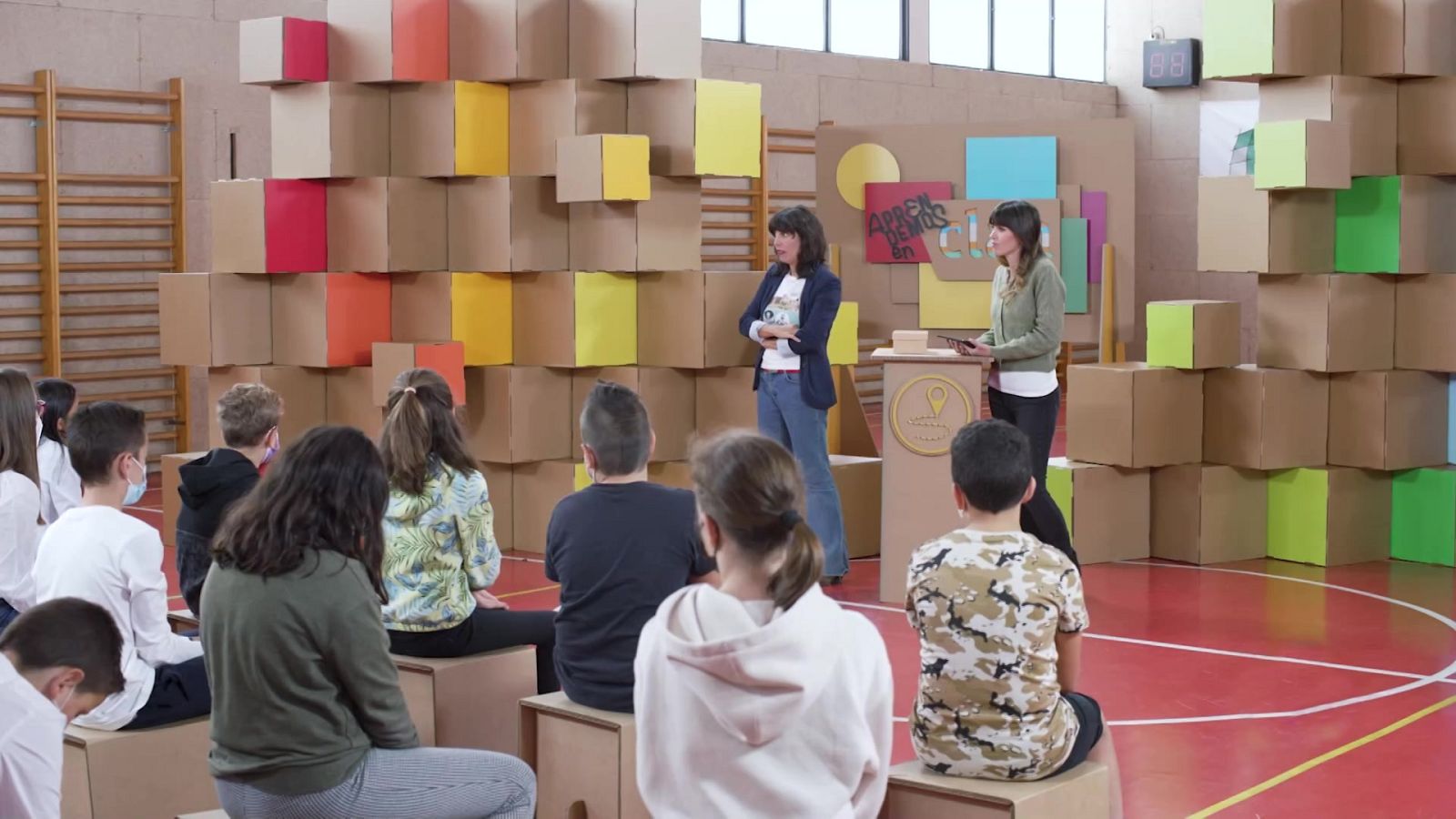 ¿Por qué migra la gente? - Aprendemos en Clan. El debate | Ver