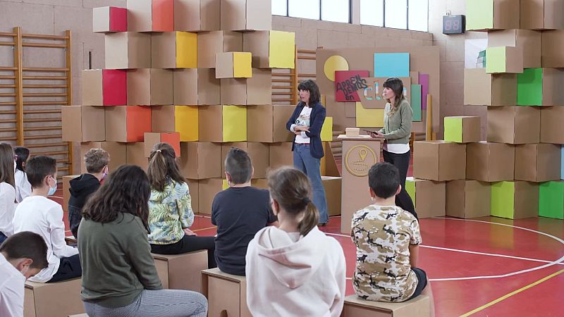 ¿Por qué migra la gente? - Aprendemos en Clan. El debate | Ver