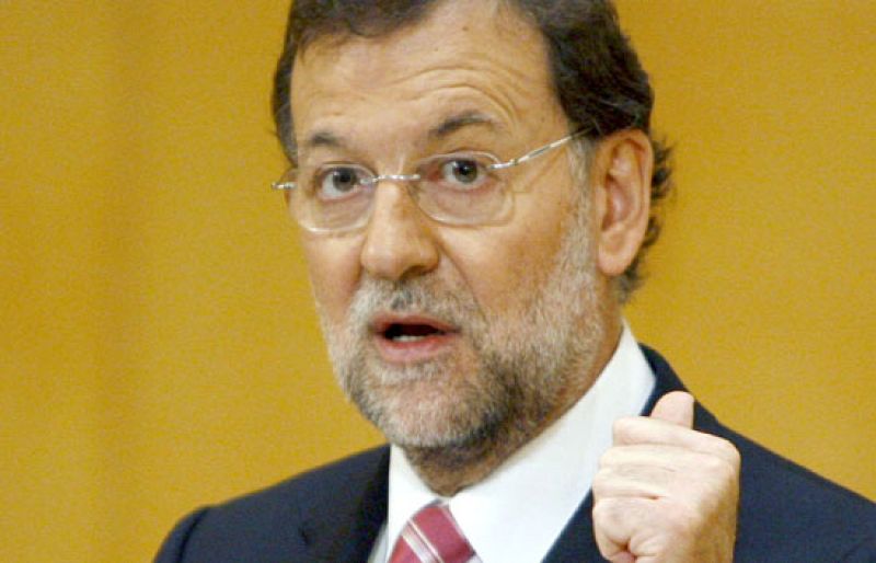 Rajoy recuerda que será el candidato a la Moncloa en 2012