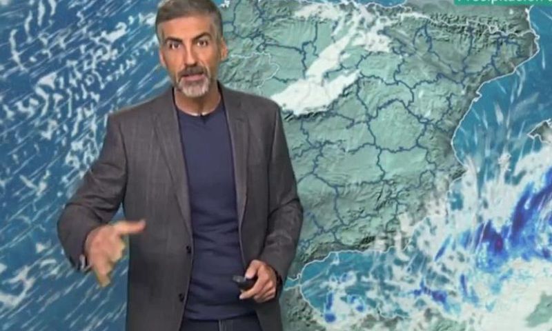 Llega la borrasca Blas con olas de hasta 14 metros en Baleares y Mediterráneo - El tiempo | Ver