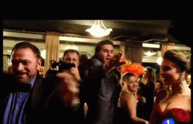  - "Honeymoons", Espiga de Oro