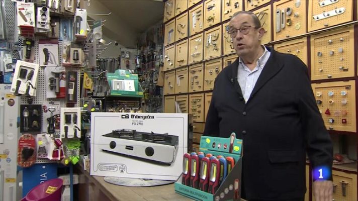 Telediario Fin de Semana - Crece la venta de hornillos por el "gran apagón"