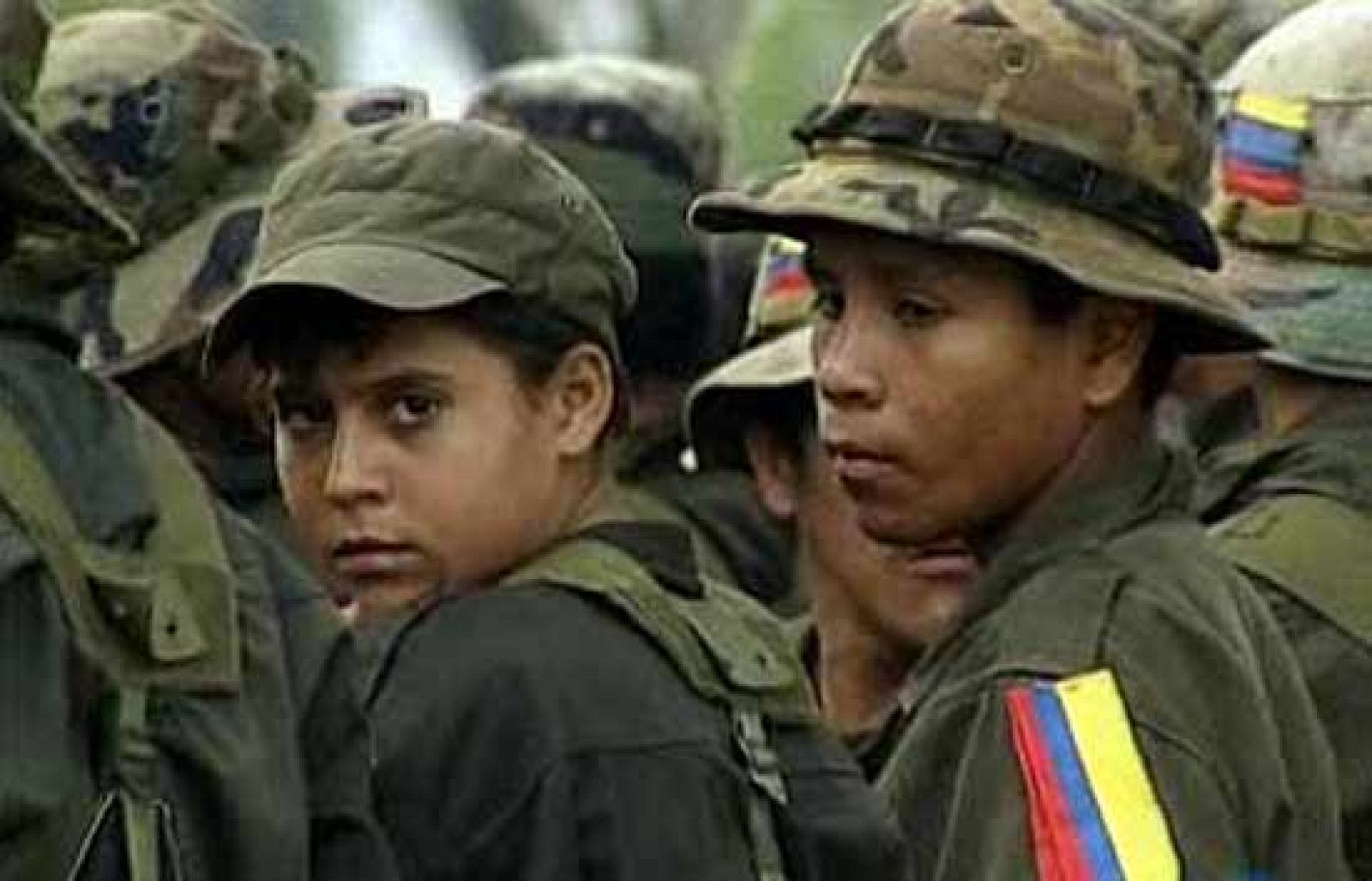 Investigarán los crímenes de guerra en Colombia | Ver