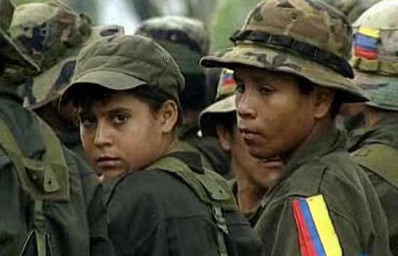 Investigarán los crímenes de guerra en Colombia | Ver