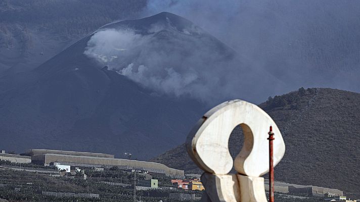 Informativo 24h - El volcán de La Palma cumple 51 días de erupción con la calidad del aire como principal preocupación