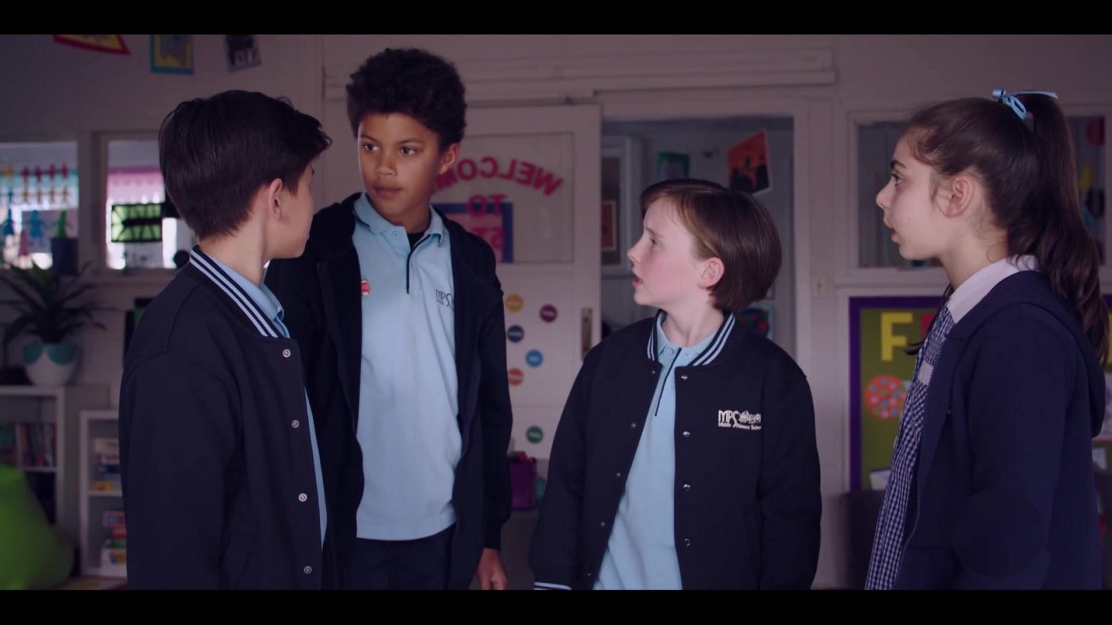 El caso de la curiosa niña nueva - The Inbestigators | Ver