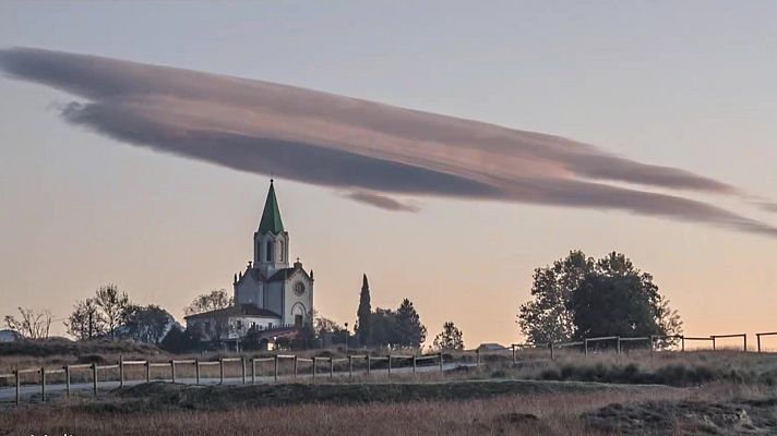 El tiempo - Intervalos de viento fuerte en el valle del Ebro, Pirineos, Ampurdán, este de Baleares y Canarias