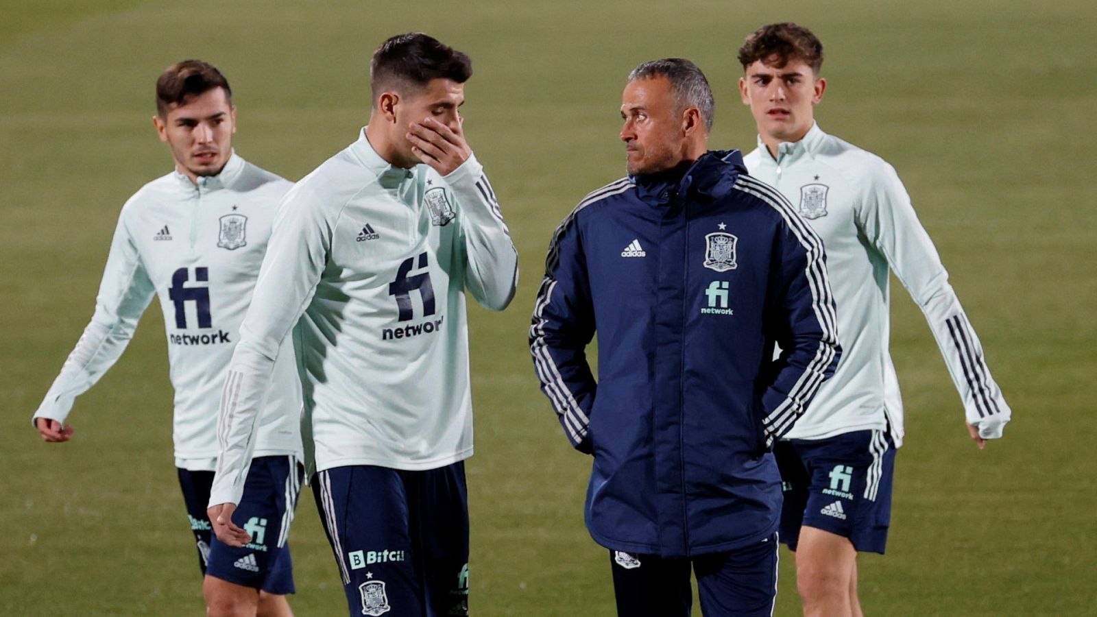 Tres jugadores llegan tocados a la selección ante la doble cita en la que se jugará el billete a Catar -- Ver ahora