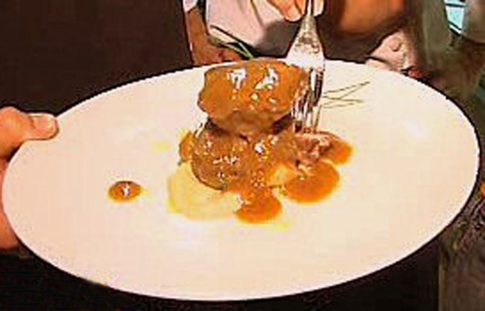 España Directo - Carrilleras con crema de coliflor - RTVE Cocina | Ver