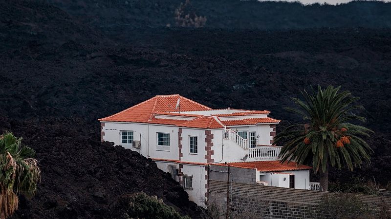 Ultiman las obras de las primeras viviendas para los afectados por el volcán de La Palma