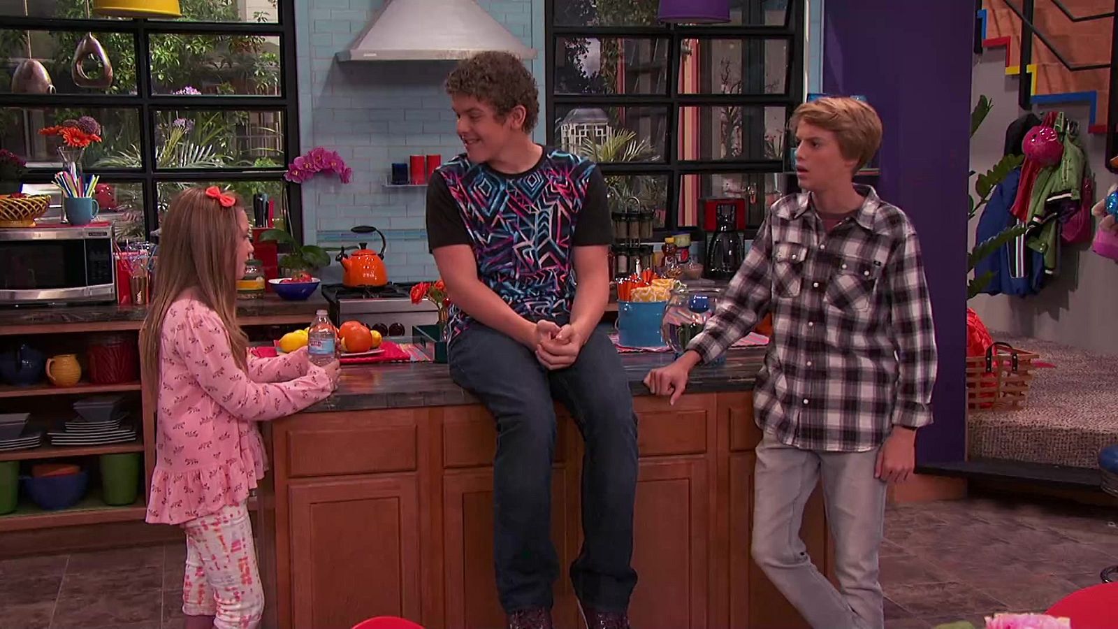 Capitán Man se va de vacaciones - Henry Danger | Ver