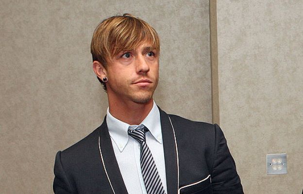  - Cumpleaños... ¿feliz?