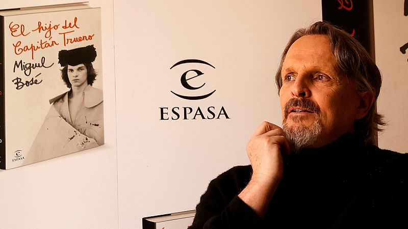Miguel Bosé recorre su infancia a través de sus memorias - Reporteros del Telediario | Ver
