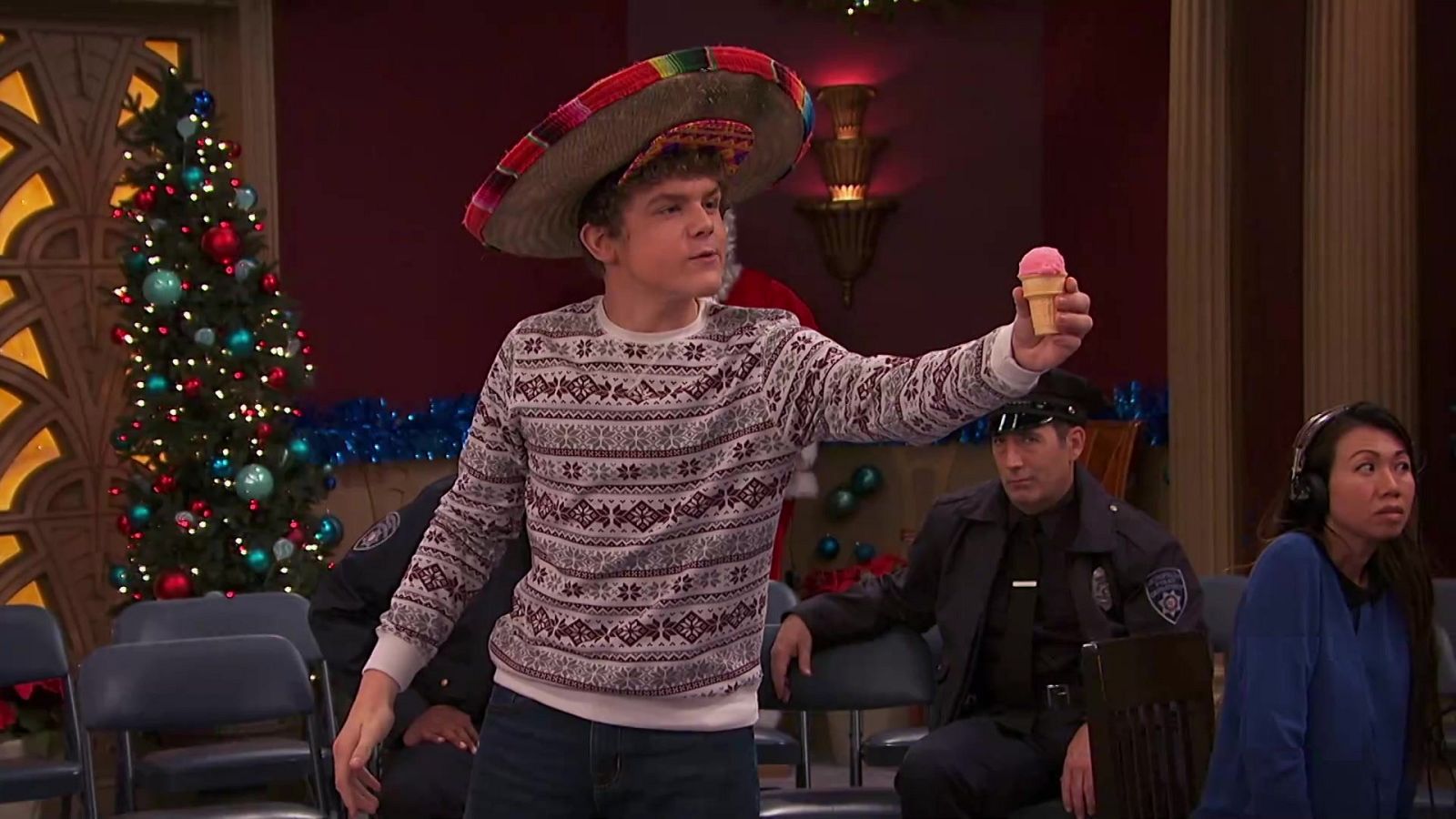 Peligro navideño - Henry Danger | Ver