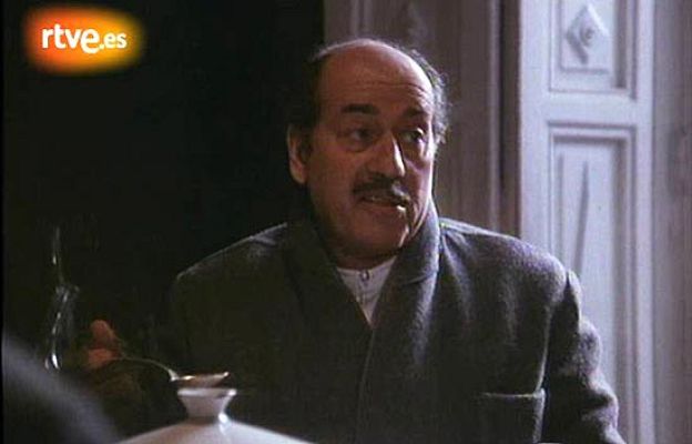 Personajes en el Archivo de RTVE - López Vázquez, en 'La colmena'