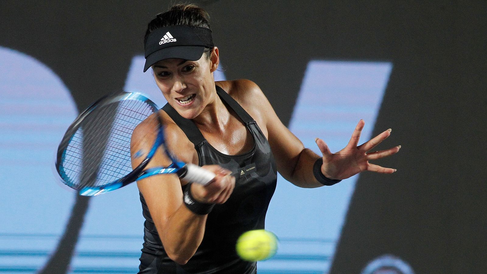 Muguruza cae derrotada en la WTA Finals ante Pliskova | Ver