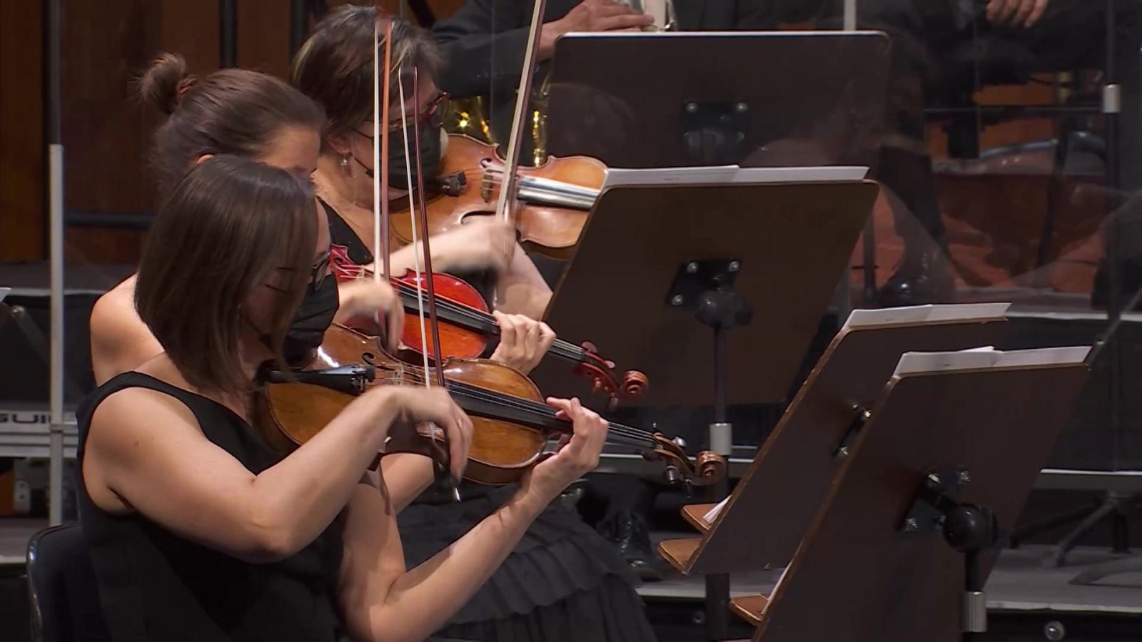 Los conciertos de La 2 - "Tango Sinfónico" Centenario Astor Piazzolla (Parte 1) - ver ahora