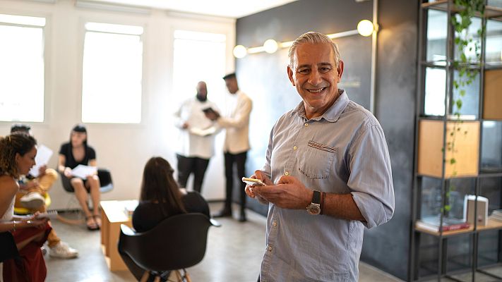 Aquí hay trabajo - Contra la discriminación por edad: Viejenials