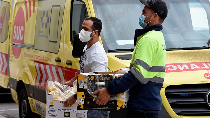 Telediario 1 - La Policía Municipal de La Palma dona sus horas extra de trabajo a los damnificados por el volcán