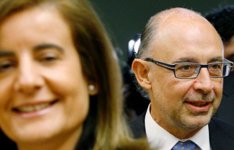 Montoro cree "antidemocrático" el veto a las enmiendas del IVA