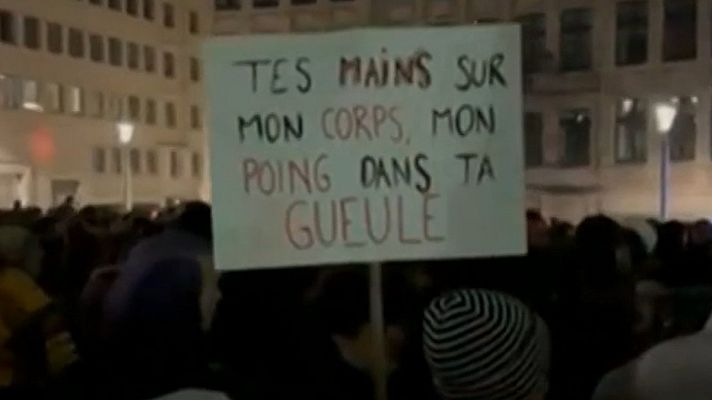 Informativo 24h - Manifestación feminista en Bruselas para denunciar la violencia sexual en los bares