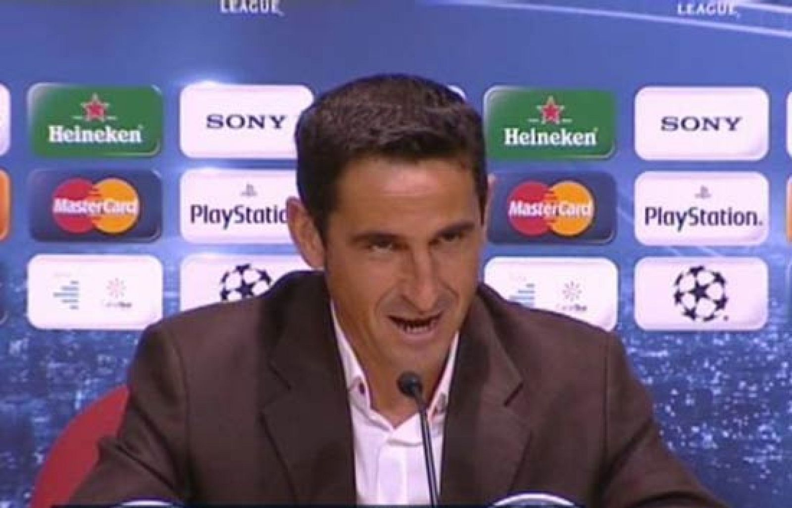 A Jiménez le preocupa la 'pasta' - Champions League | Ver