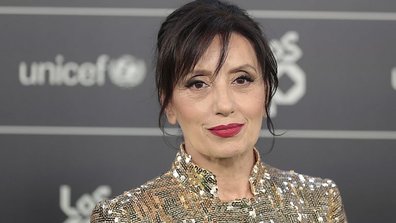 Flash Moda - Luz Casal, la elegancia de una diva con alma de rockera