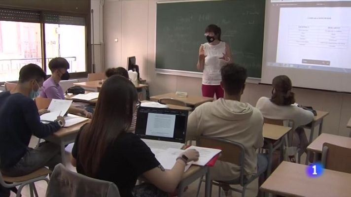 L'Informatiu - Els exàmens de recuperació de l'ESO passen a la història