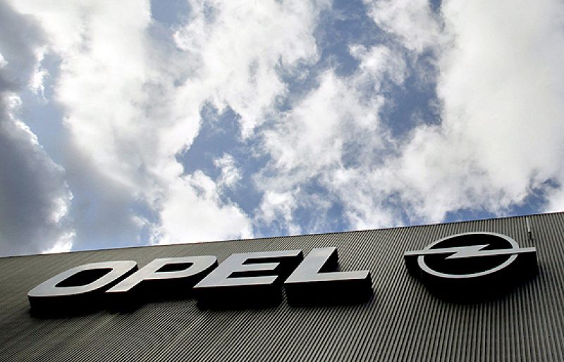 Telediario matinal en cuatro minutos (04/11/09)