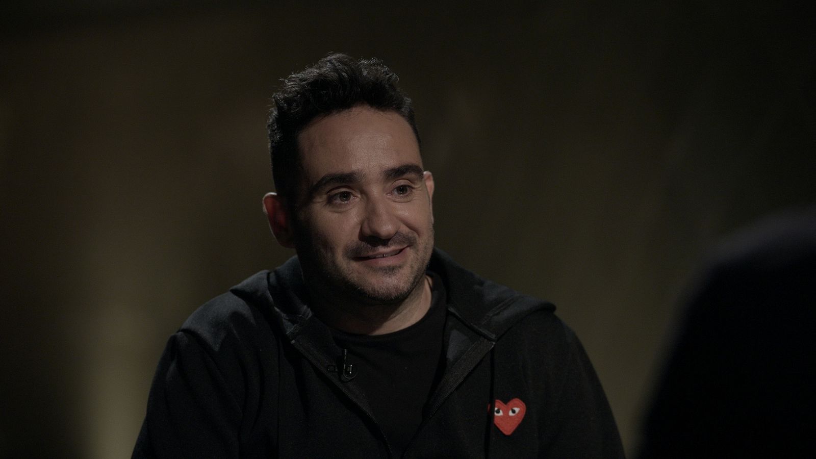 La matemática del espejo - Juan Antonio Bayona - Ver ahora